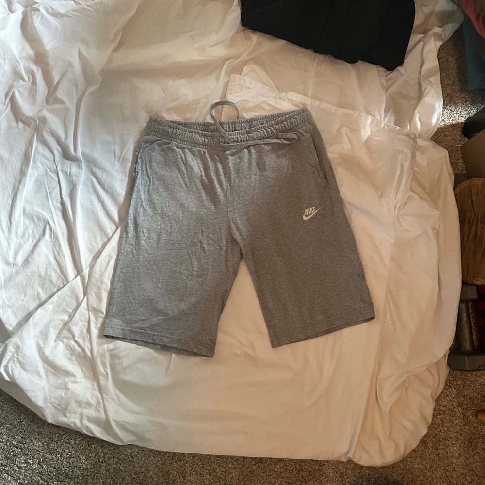 Nike Heather Gray Sports Shorts